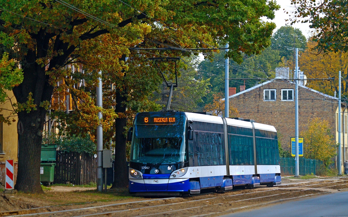 Рига, Škoda 15T ForCity Alfa Riga № 57082