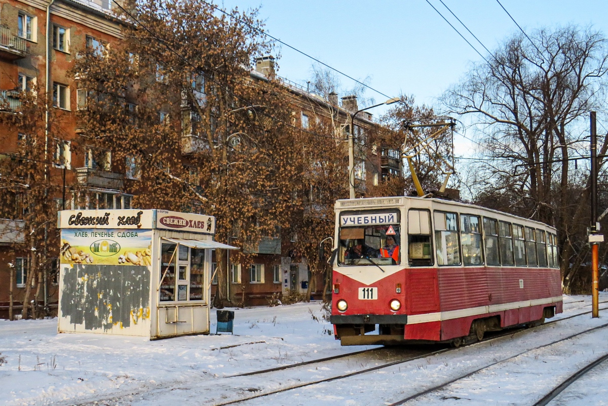 Омск, 71-605 (КТМ-5М3) № 111