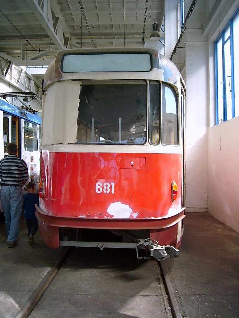 Острава, Tatra T2 № 681