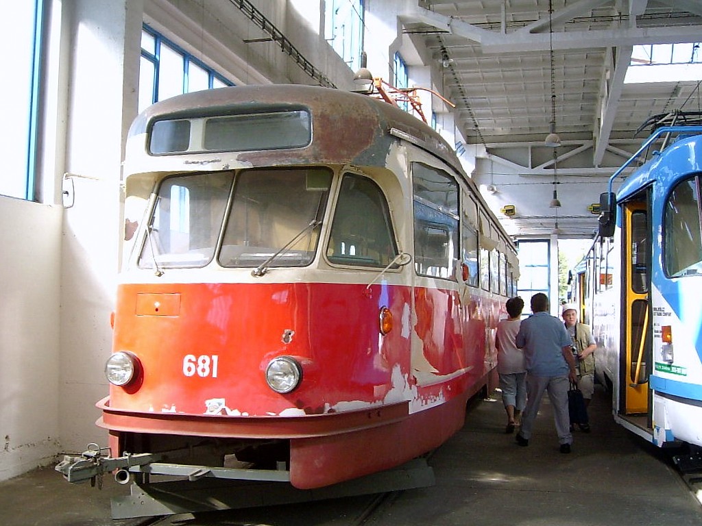 Острава, Tatra T2 № 681