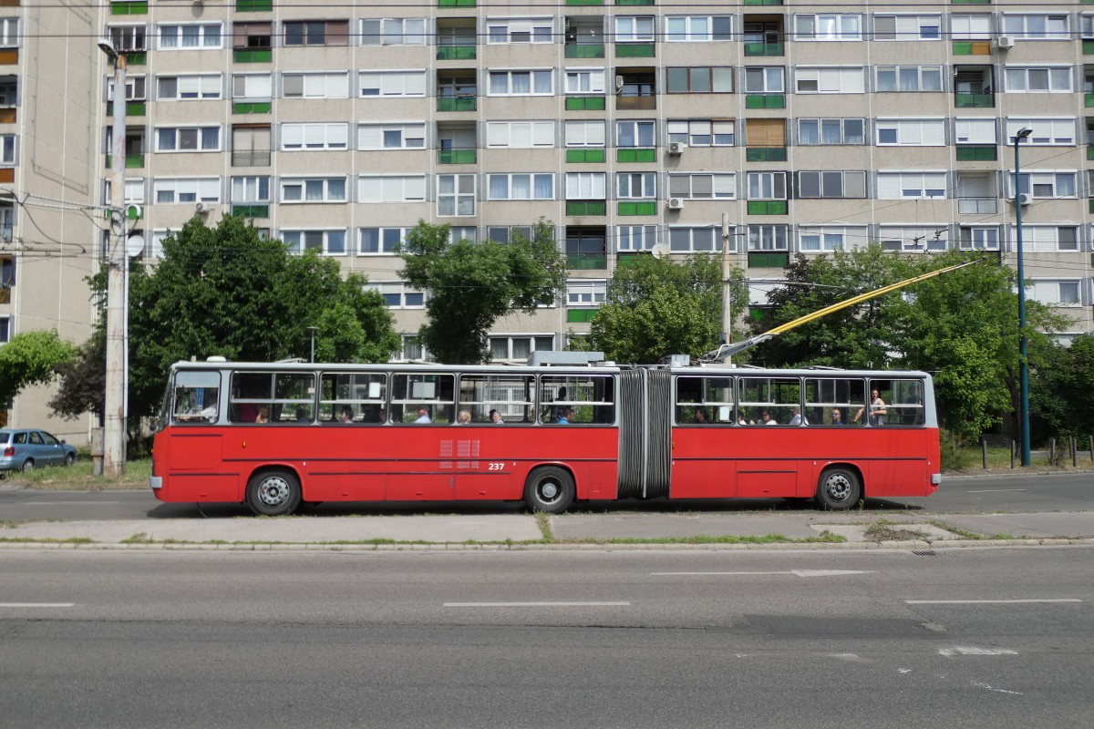 Будапешт, Ikarus 280.94 № 237