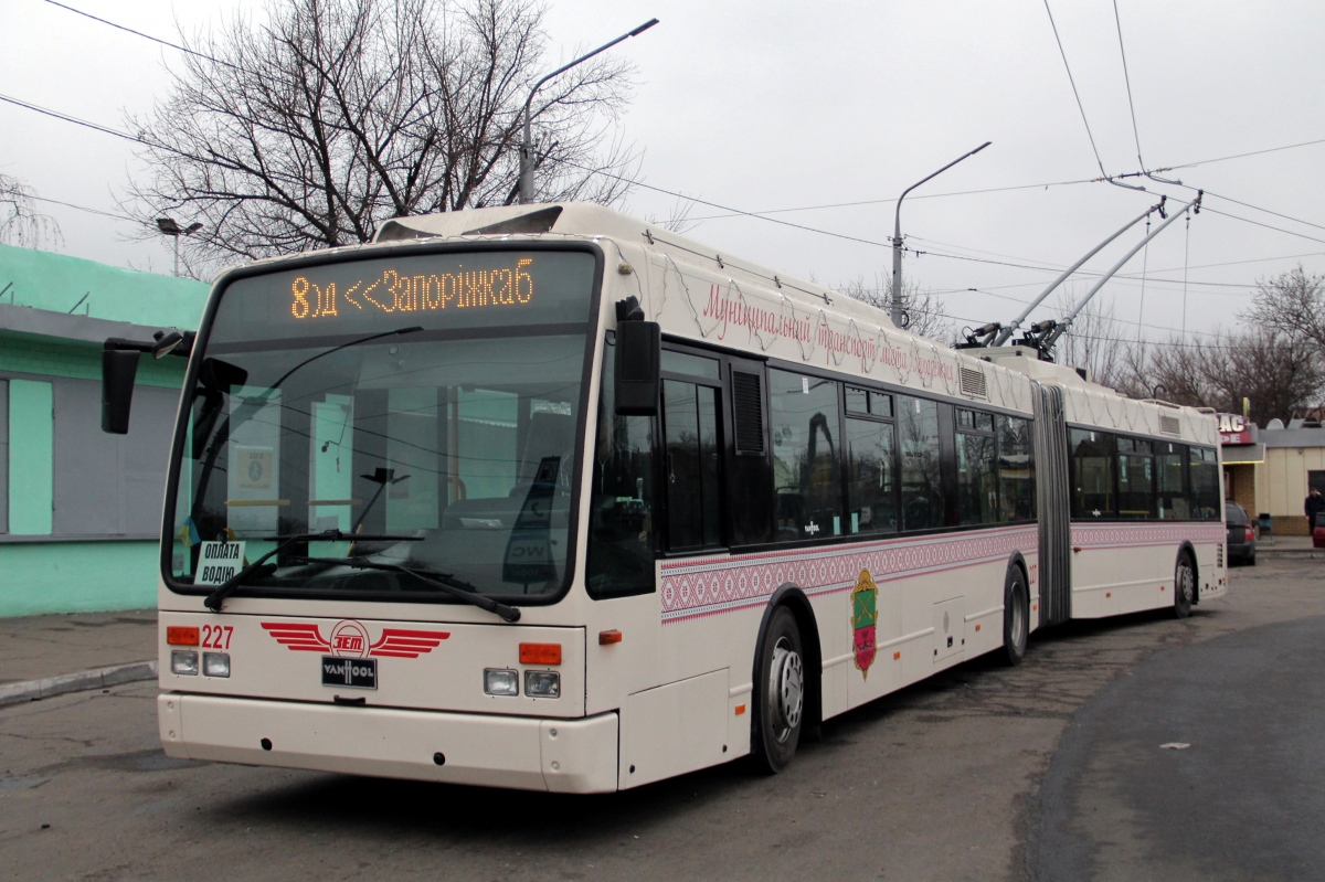 Zaporožje, Van Hool AG 300T Br. 227