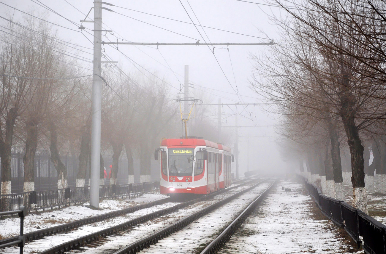 Волгоград, 71-623-03 № 5851