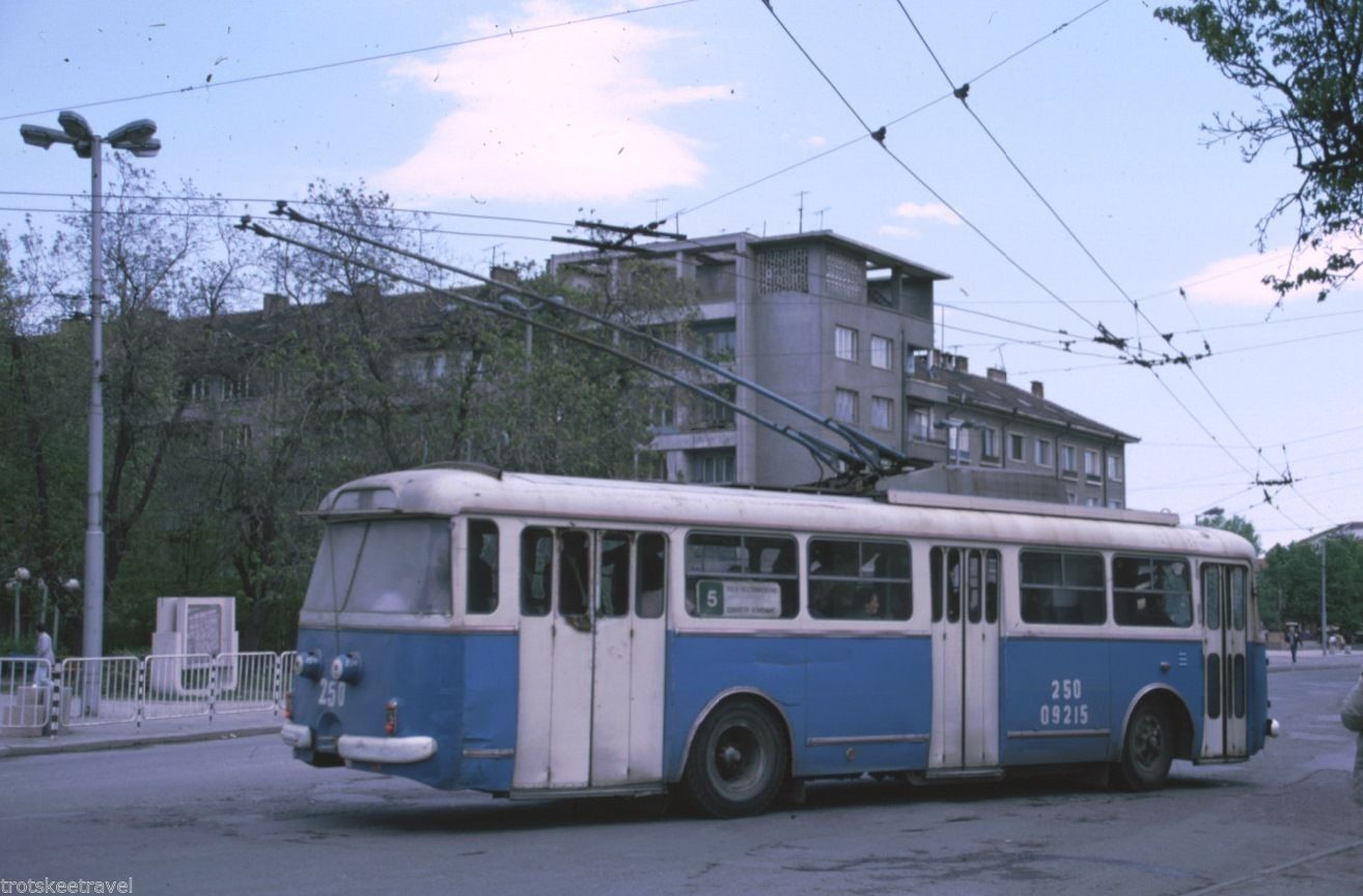 Plovdiv, Škoda 9TrHT28 N°. 250; Plovdiv — Historical —  Тrolleybus photos Plovdiv, Škoda 9TrHT28 N°. 250; Plovdiv — Historical —  Тrolleybus photos