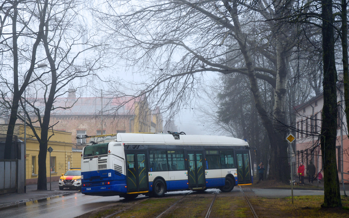 Рига, Škoda 24Tr Irisbus Citelis № 19628