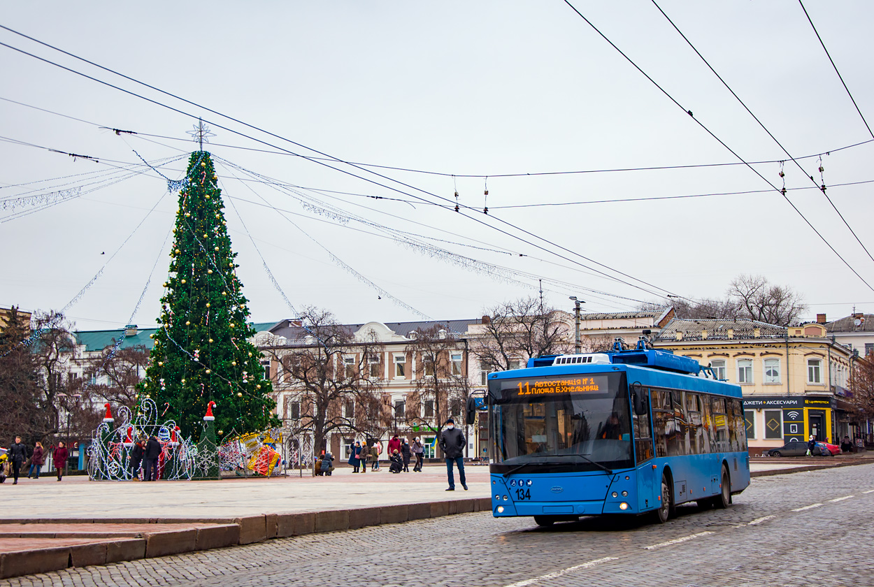 Кропивницкий, Дніпро Т203 № 134
