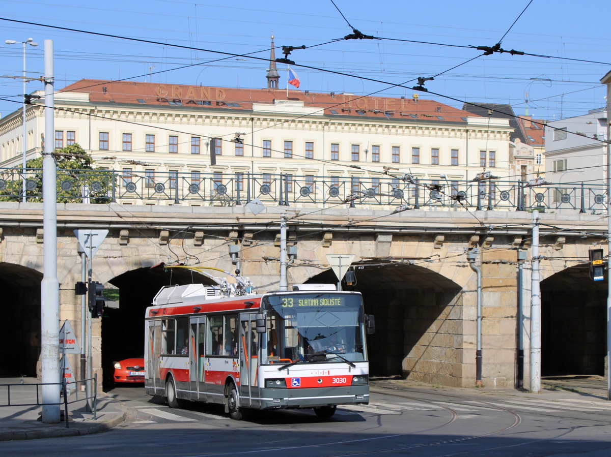 Брно, Škoda 21Tr № 3030