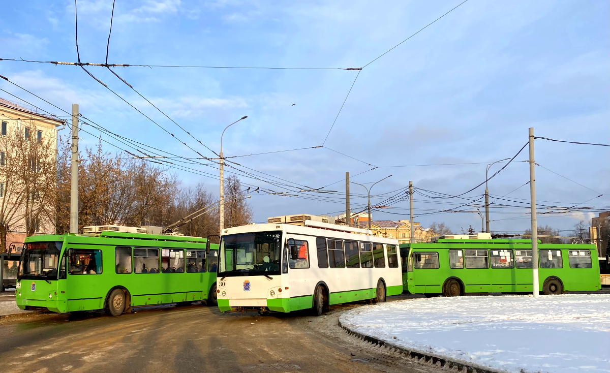 Podolsk, Trolza-5264.05 “Sloboda” Br. 35; Podolsk, Trolza-5264.05 “Sloboda” Br. 30