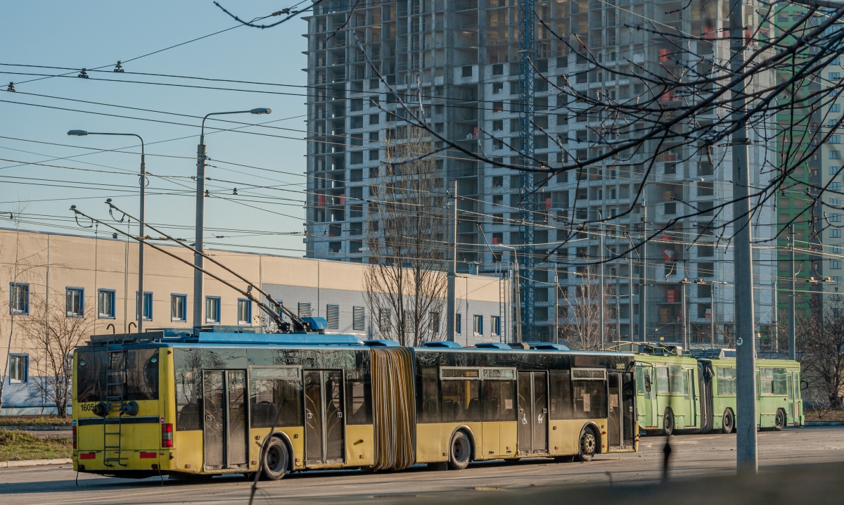 Киев, ЛАЗ E301D1 № 1605