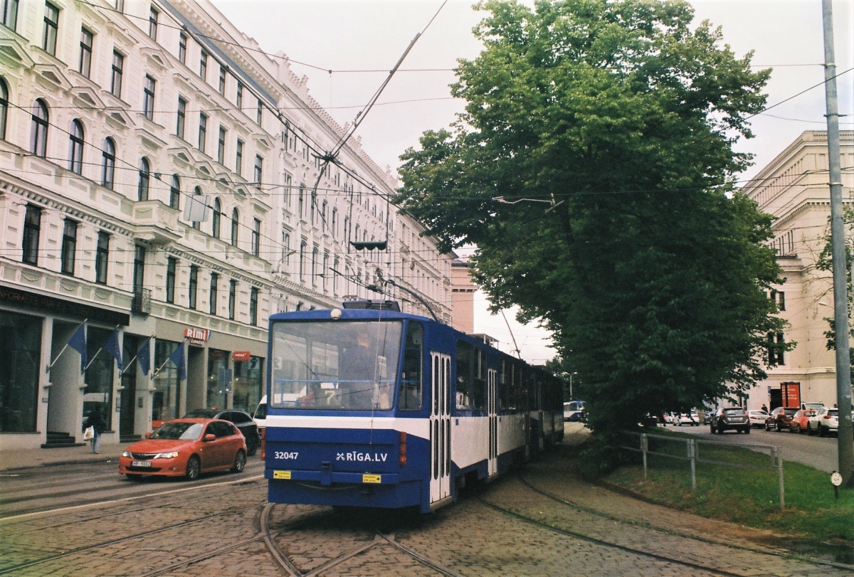 Рига, Tatra T6B5SU № 32047