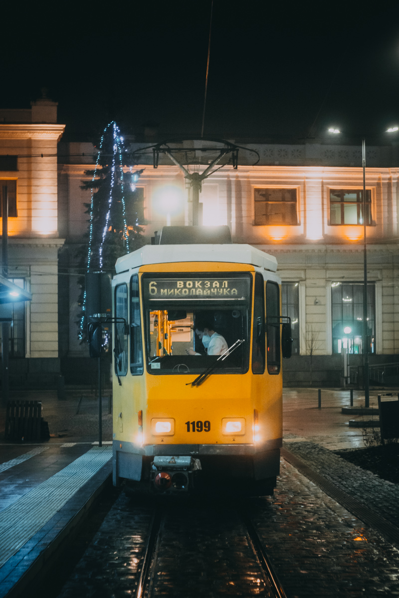 Львов, Tatra KT4DM № 1199