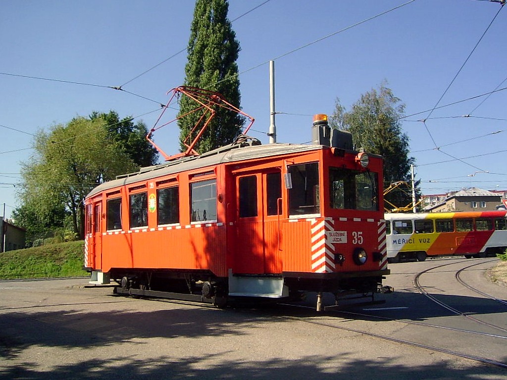 Острава, Двухосный моторный SMMD № 35