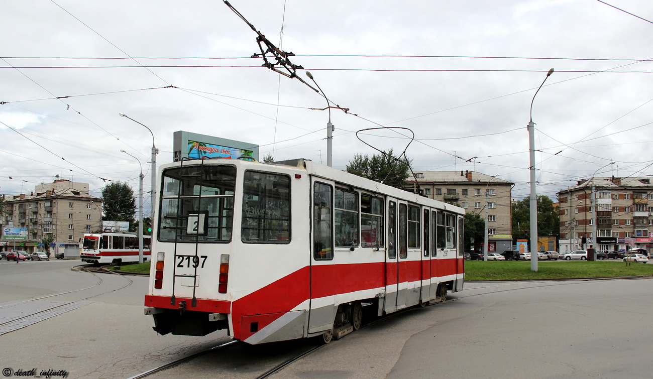 Новосибирск, 71-608КМ № 2197