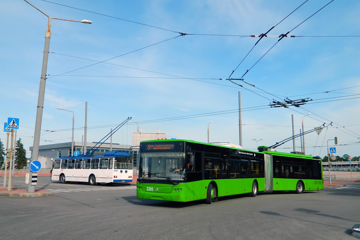 Харьков, ЛАЗ E301D1 № 2205