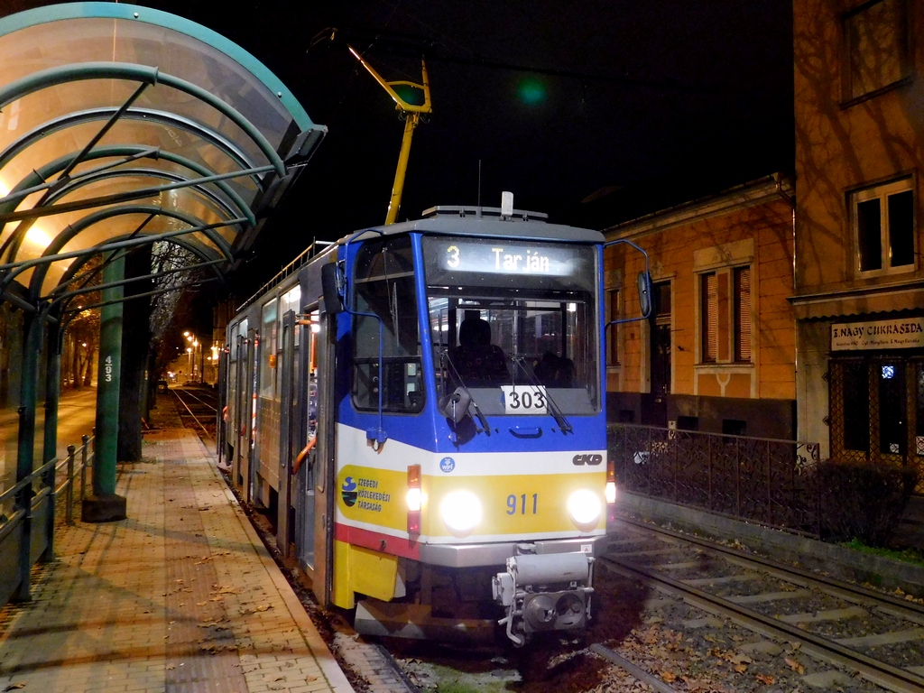 Szeged, Tatra T6A2 № 911