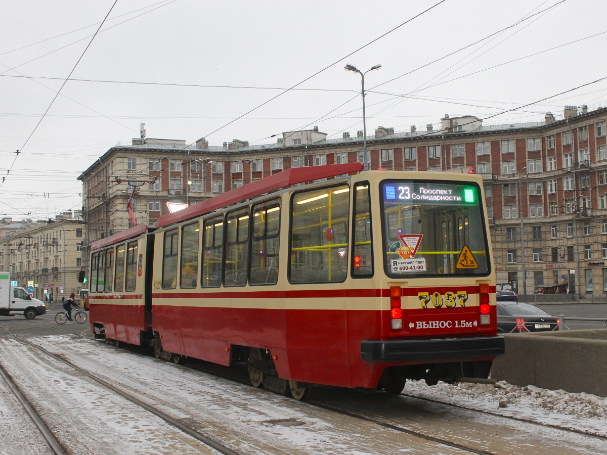 Санкт-Петербург, ЛВС-86М2 № 7037