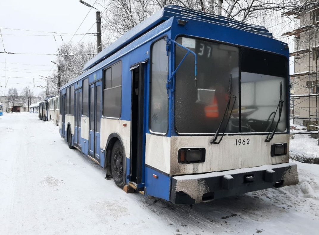 Петрозаводск, ПТЗ-5283 № 407