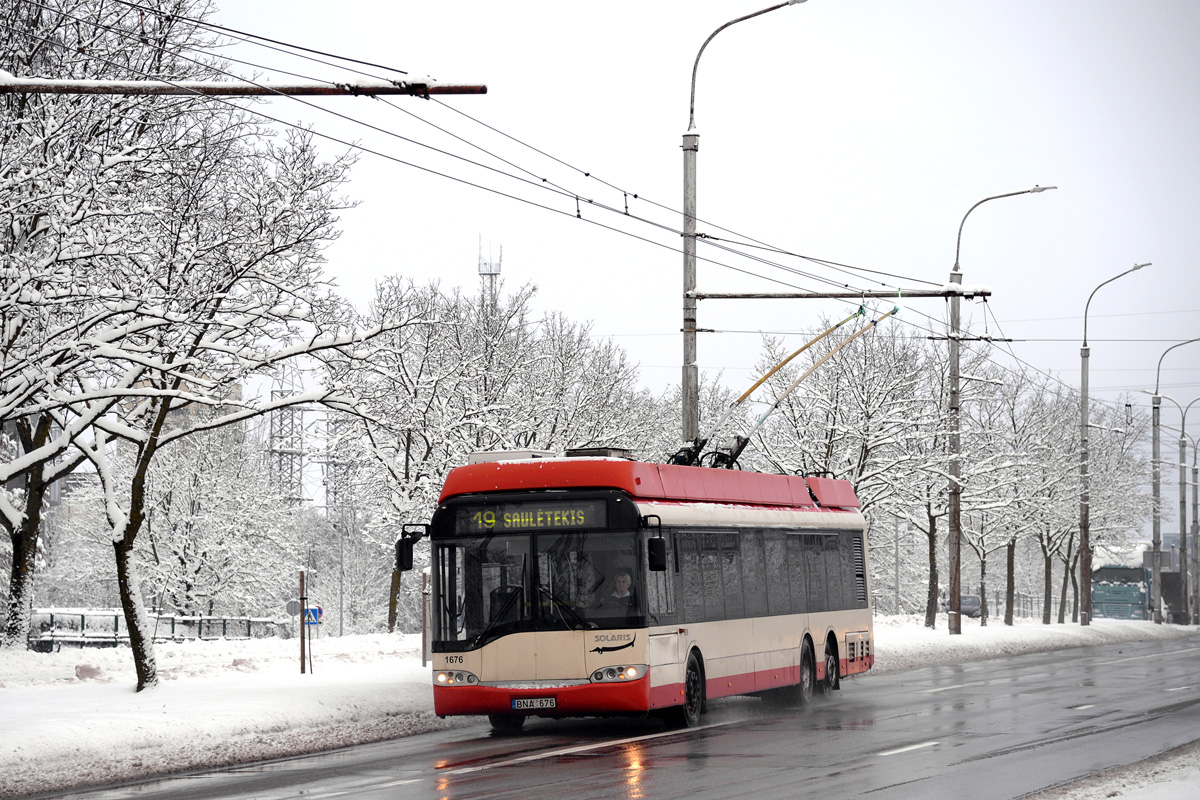 Вильнюс, Solaris Trollino II 15 AC № 1676