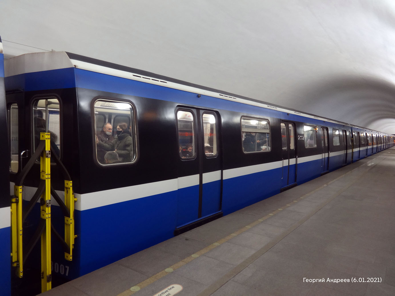 Санкт-Петербург, 81-723 «Юбилейный» № 23007