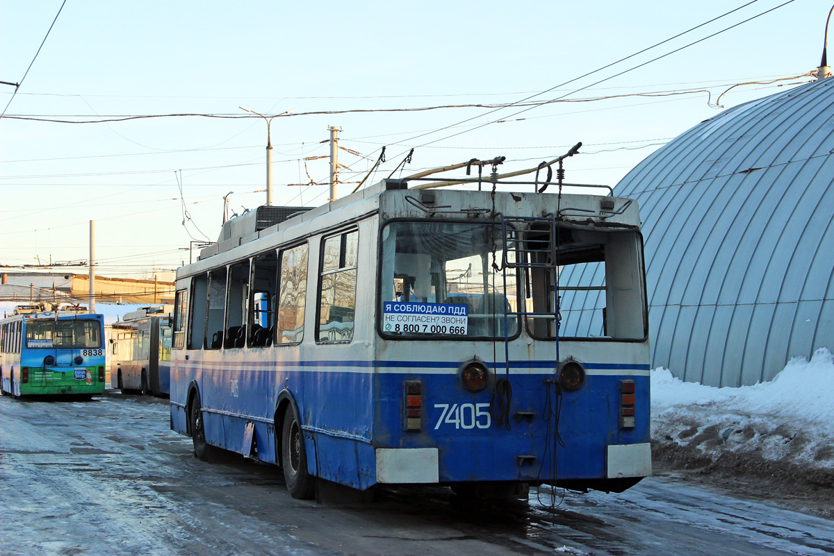 Москва, ЗиУ-682ГМ1 (с широкой передней дверью) № 7405