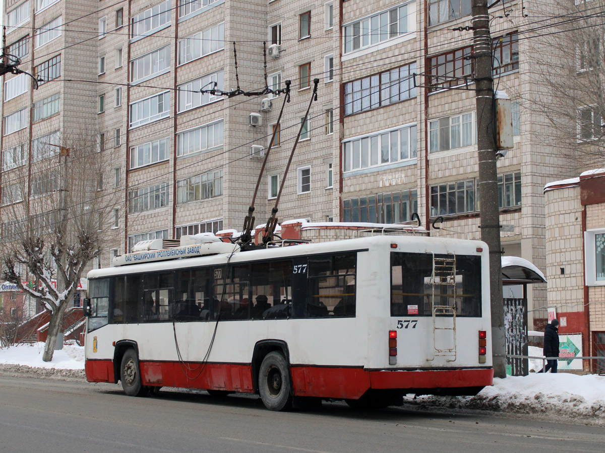 Киров, БТЗ-52764Р № 577