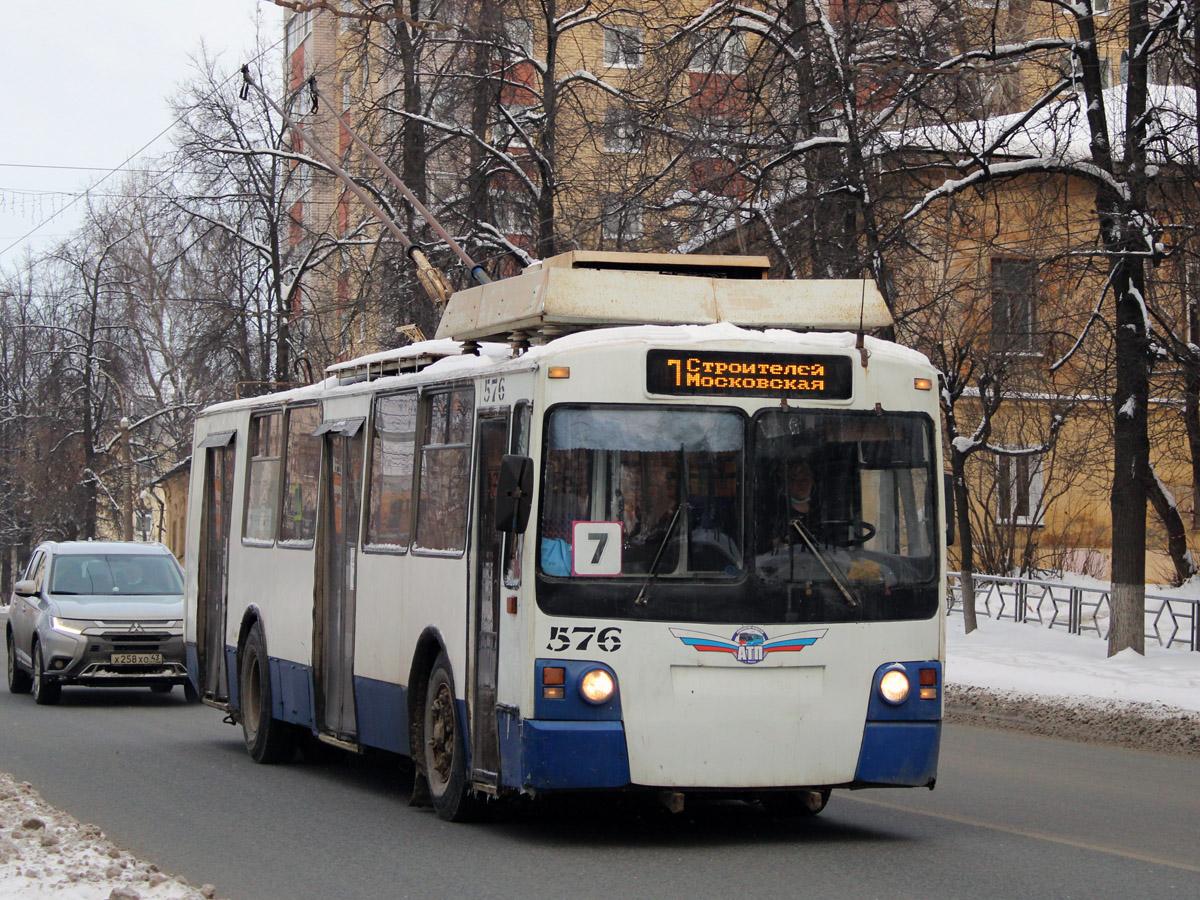 Киров, ЗиУ-682 КР Иваново № 576