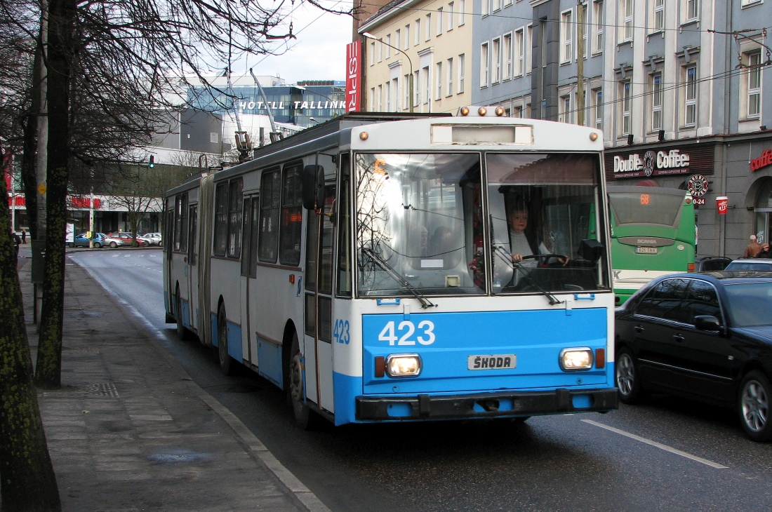 Таллин, Škoda 15Tr02/6 № 423 Таллин, Škoda 15Tr02/6 № 423
