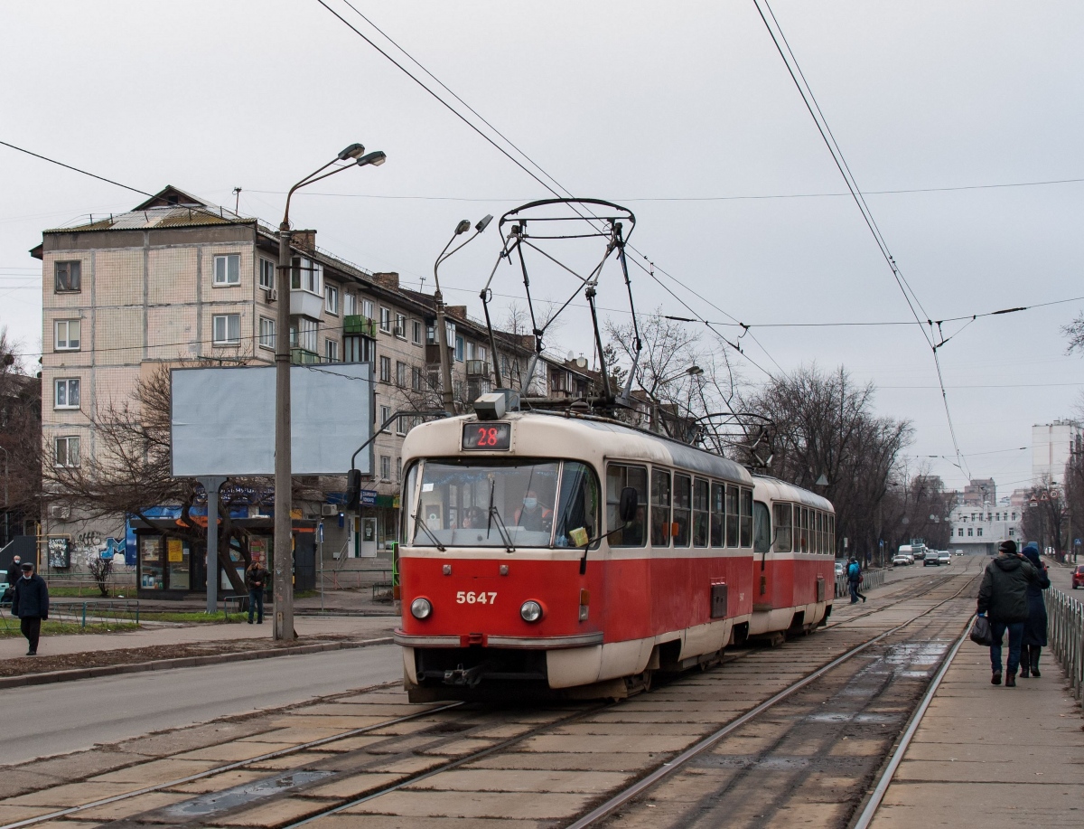 Киев, Tatra T3 № 5647