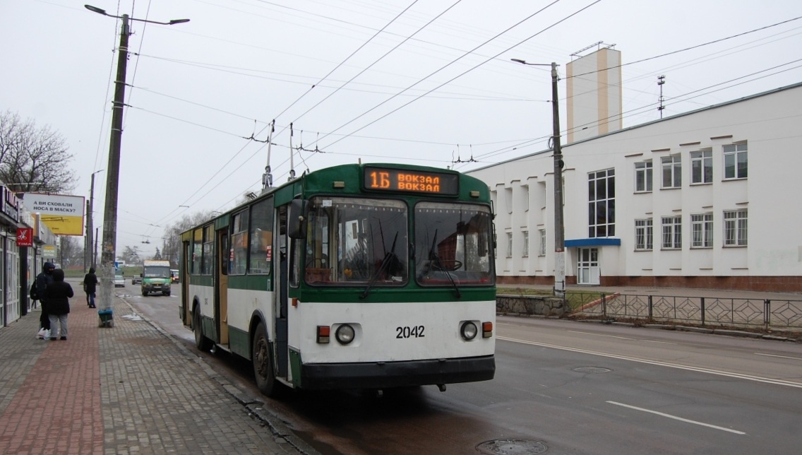 Žõtomõr, ZiU-682G [G00] № 2042