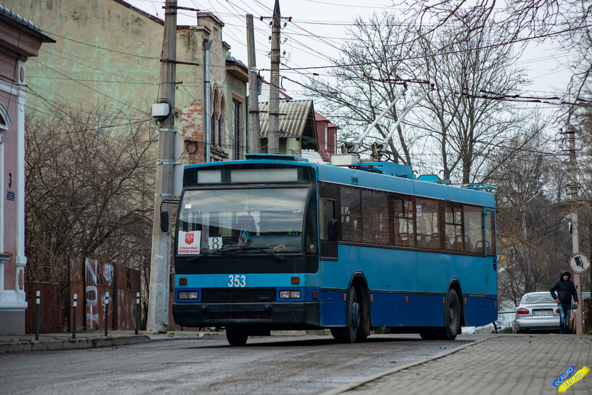 Cernăuți, Den Oudsten B88 Nr. 353