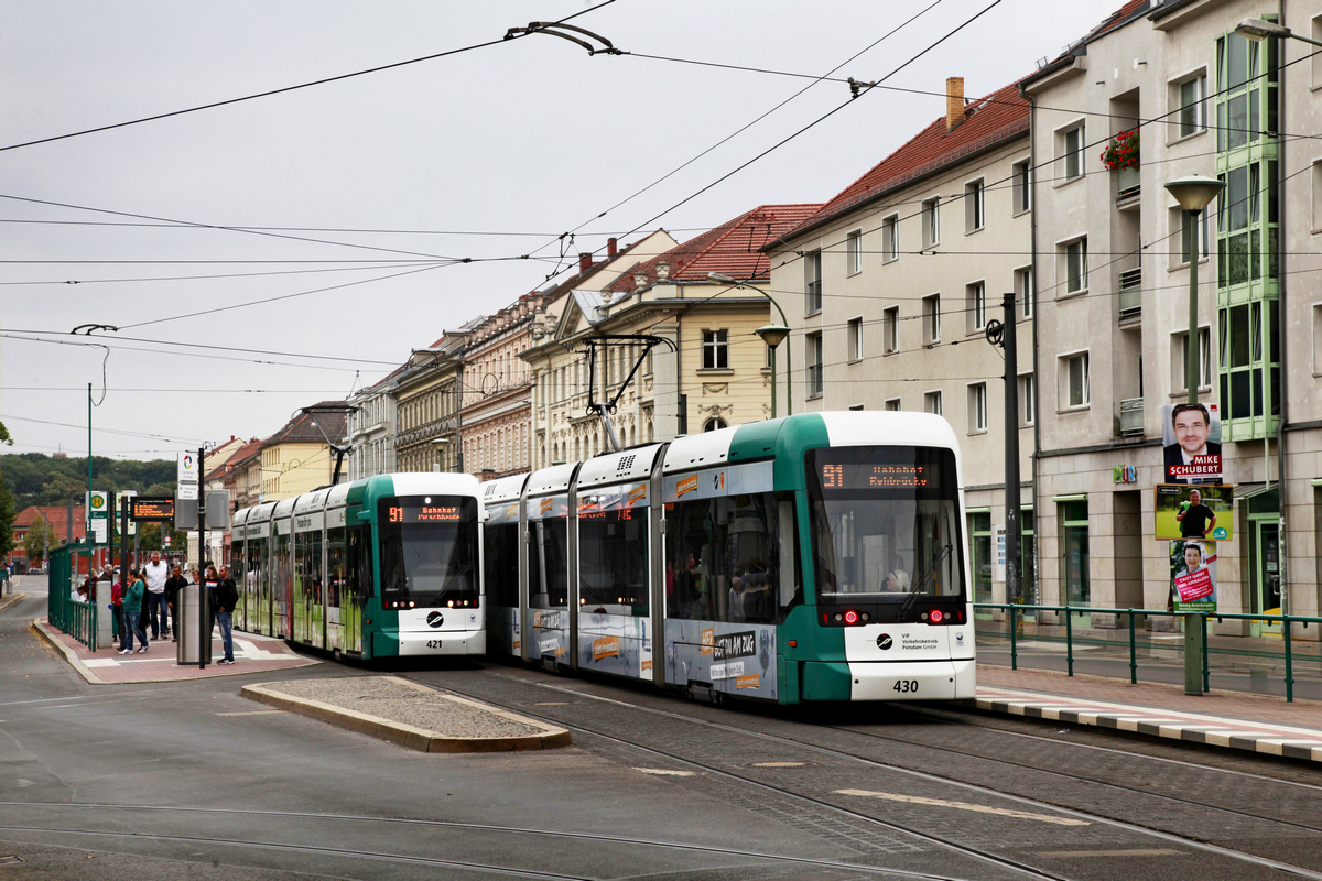 Потсдам, Stadler Variobahn № 430; Потсдам, Stadler Variobahn № 421