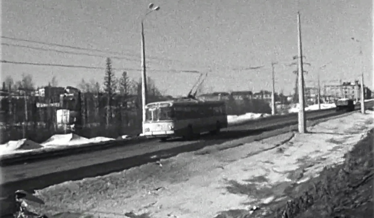 Качканар, ЗиУ-5Д № 2; Качканар — Старые фотографии; Качканар — Троллейбусные линии и инфраструктура