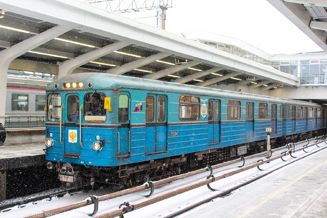 Москва, Еж3 № 5824