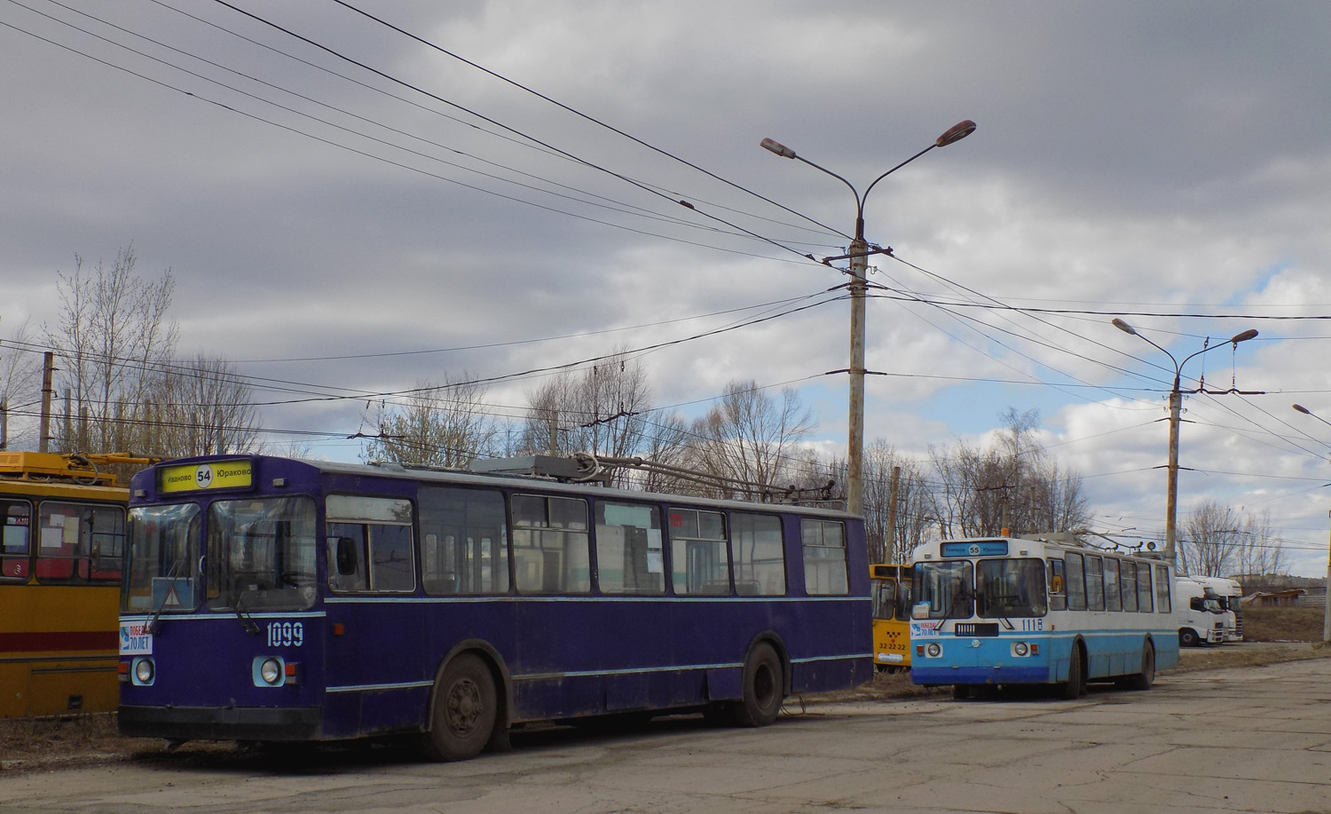 Новочебоксарск, ЗиУ-682Г-012 [Г0А] № 1099; Новочебоксарск, ЗиУ-682Г-016 (018) № 1118
