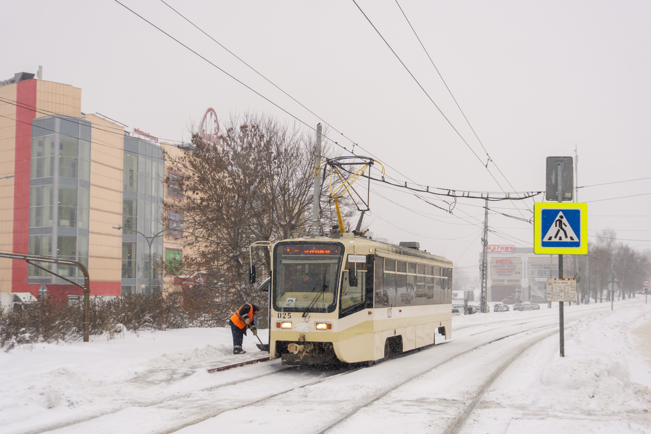 Kolomna, 71-619KT Br. 025