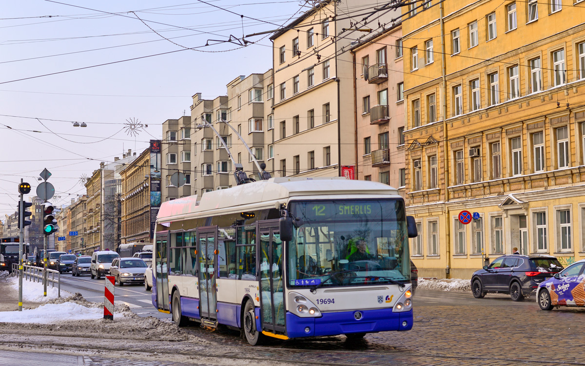 Рига, Škoda 24Tr Irisbus Citelis № 19694
