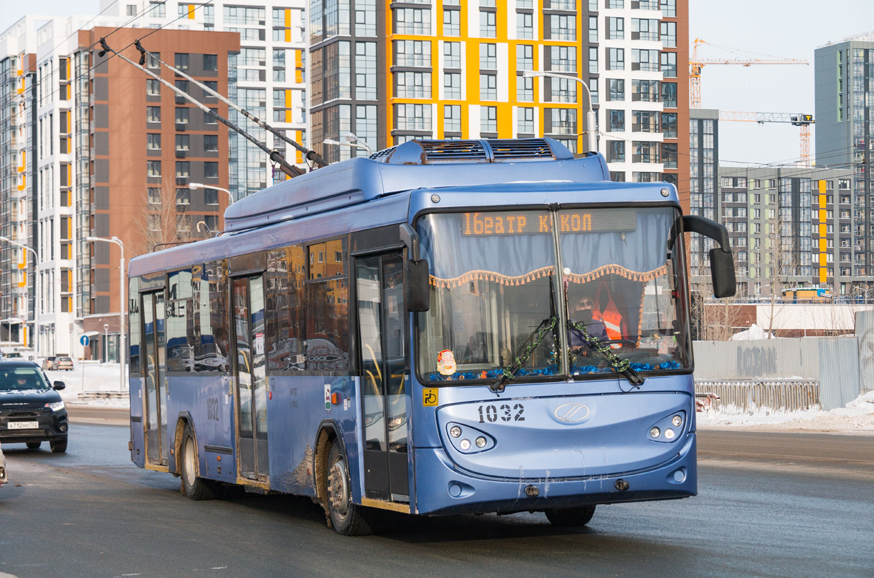 Уфа, БТЗ-52763А № 1032