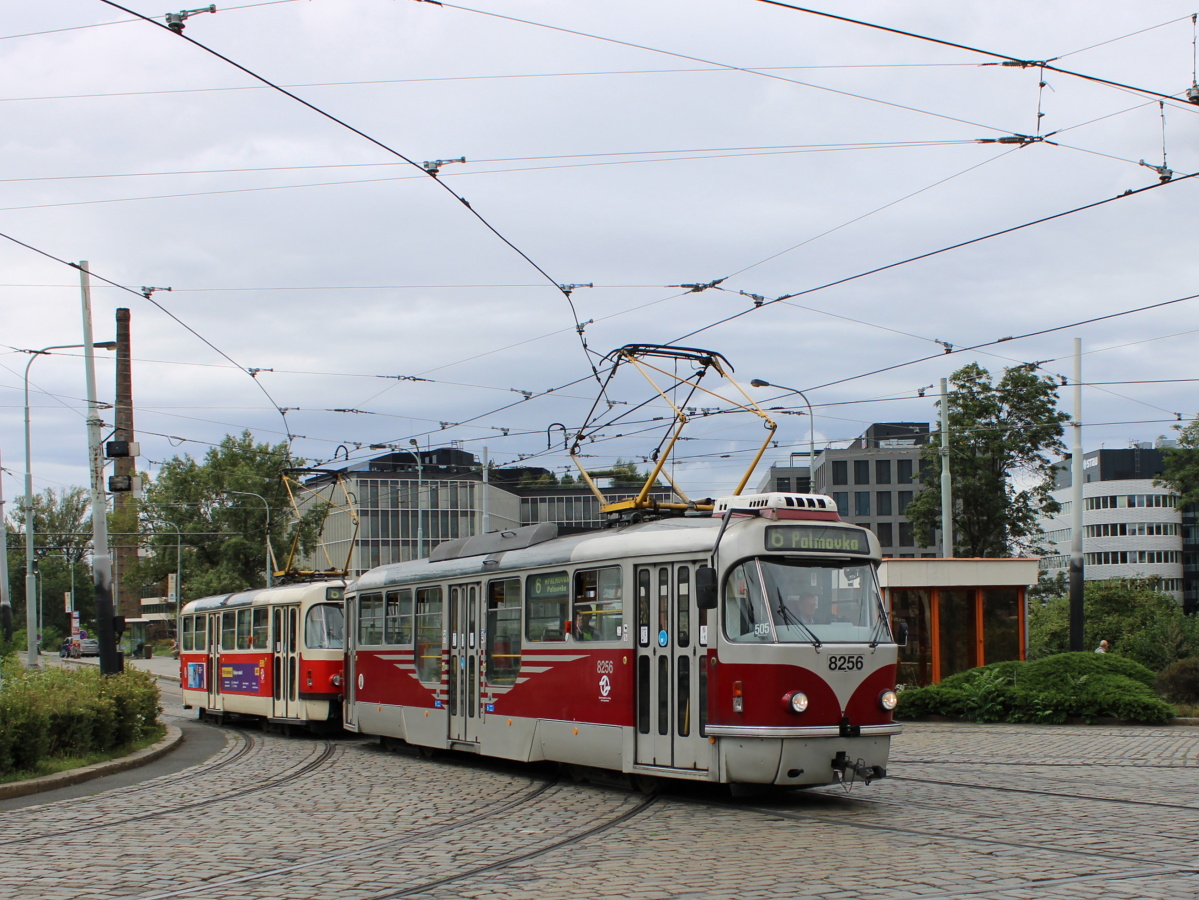 Прага, Tatra T3R.PLF № 8256