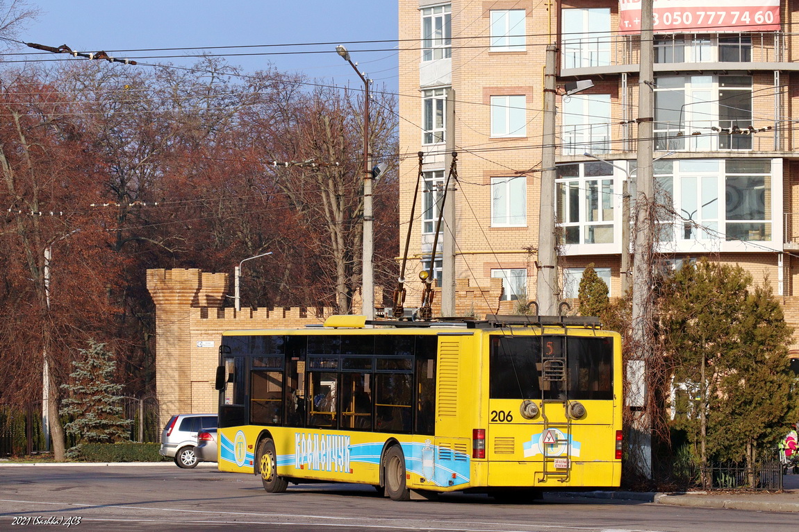 Кременчуг, ЛАЗ E183D1 № 206