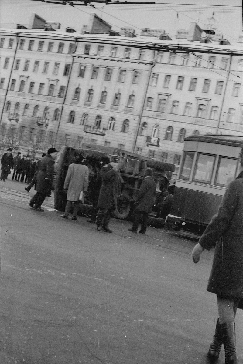 Санкт-Петербург — Исторические фотографии трамвайных вагонов; Санкт-Петербург — Происшествия