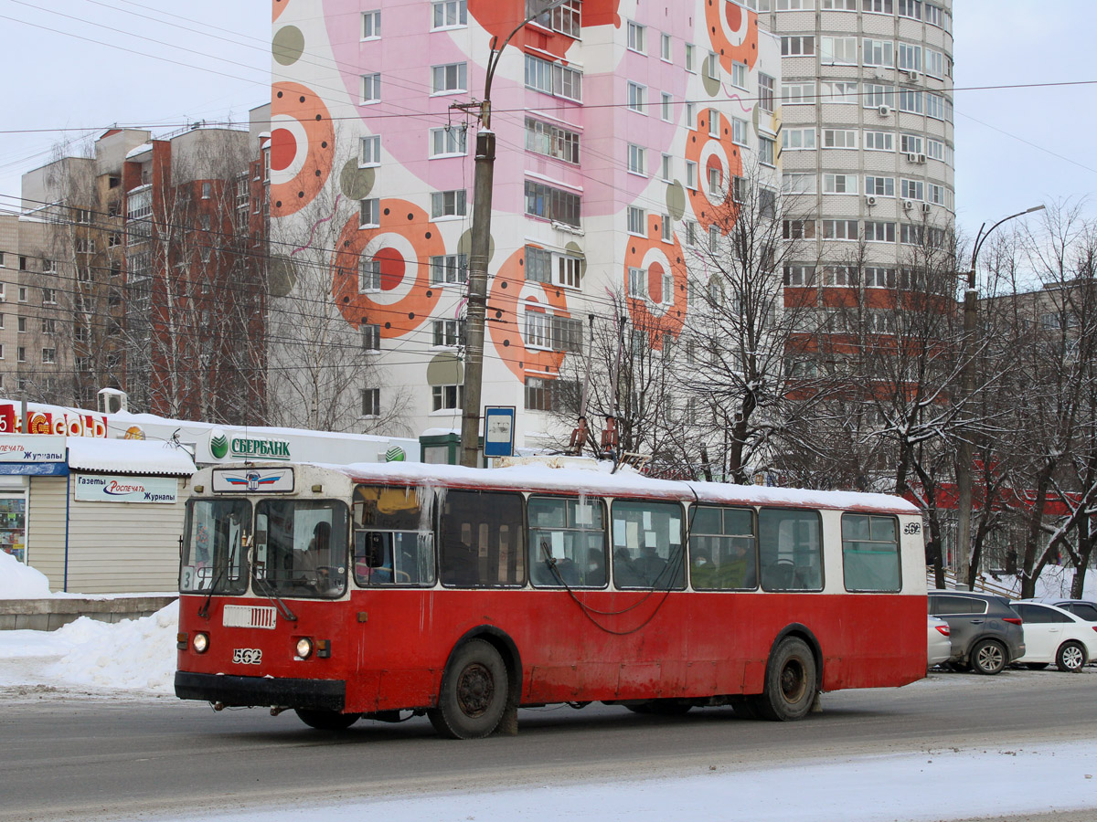 Киров, ЗиУ-682Г (СЗТМ) № 562