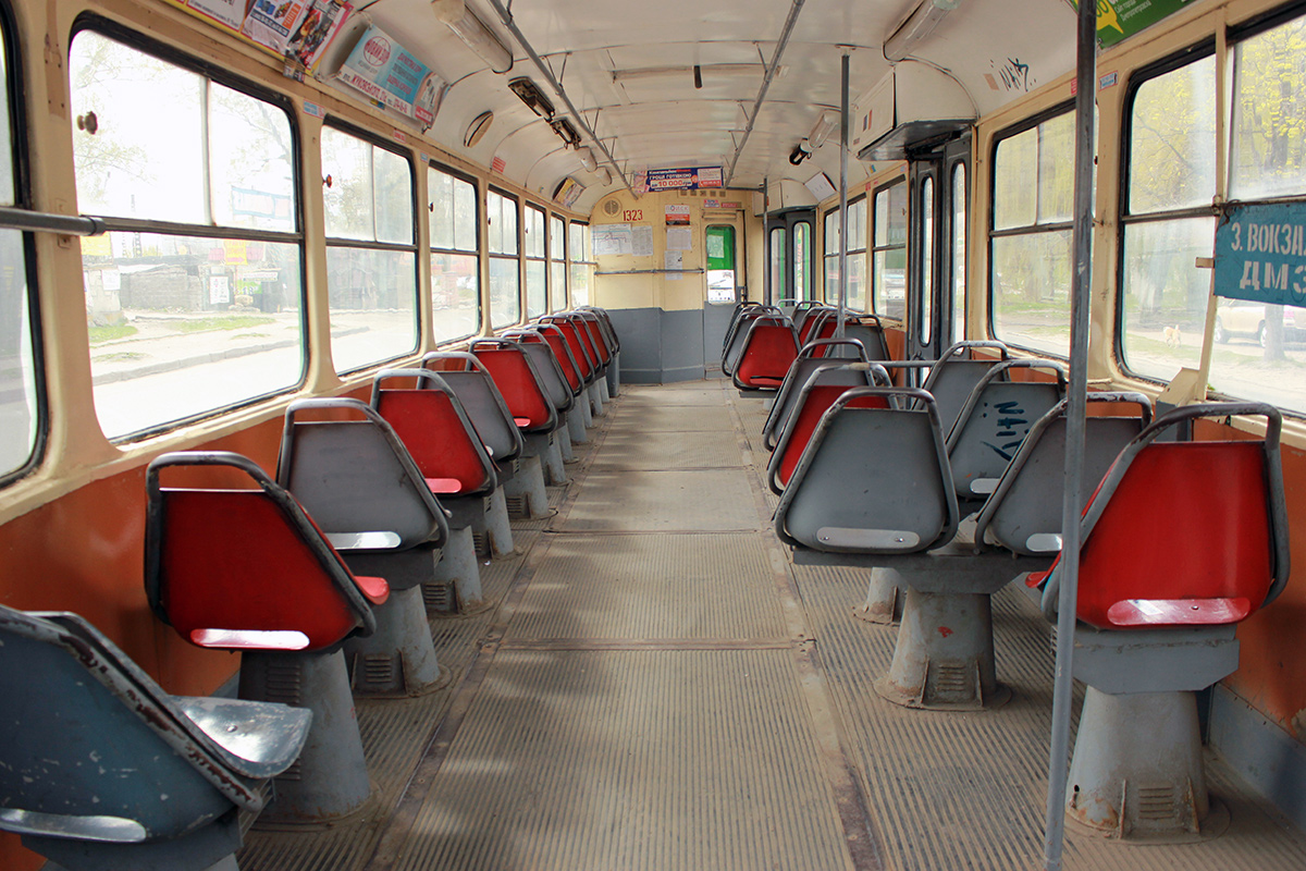 Днепр, Tatra T3SU № 1323