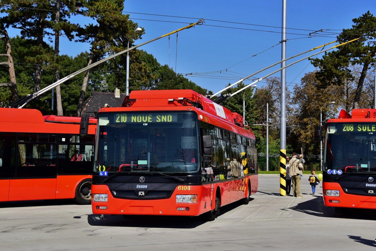 Братислава, Škoda 30TrDG SOR № 6104