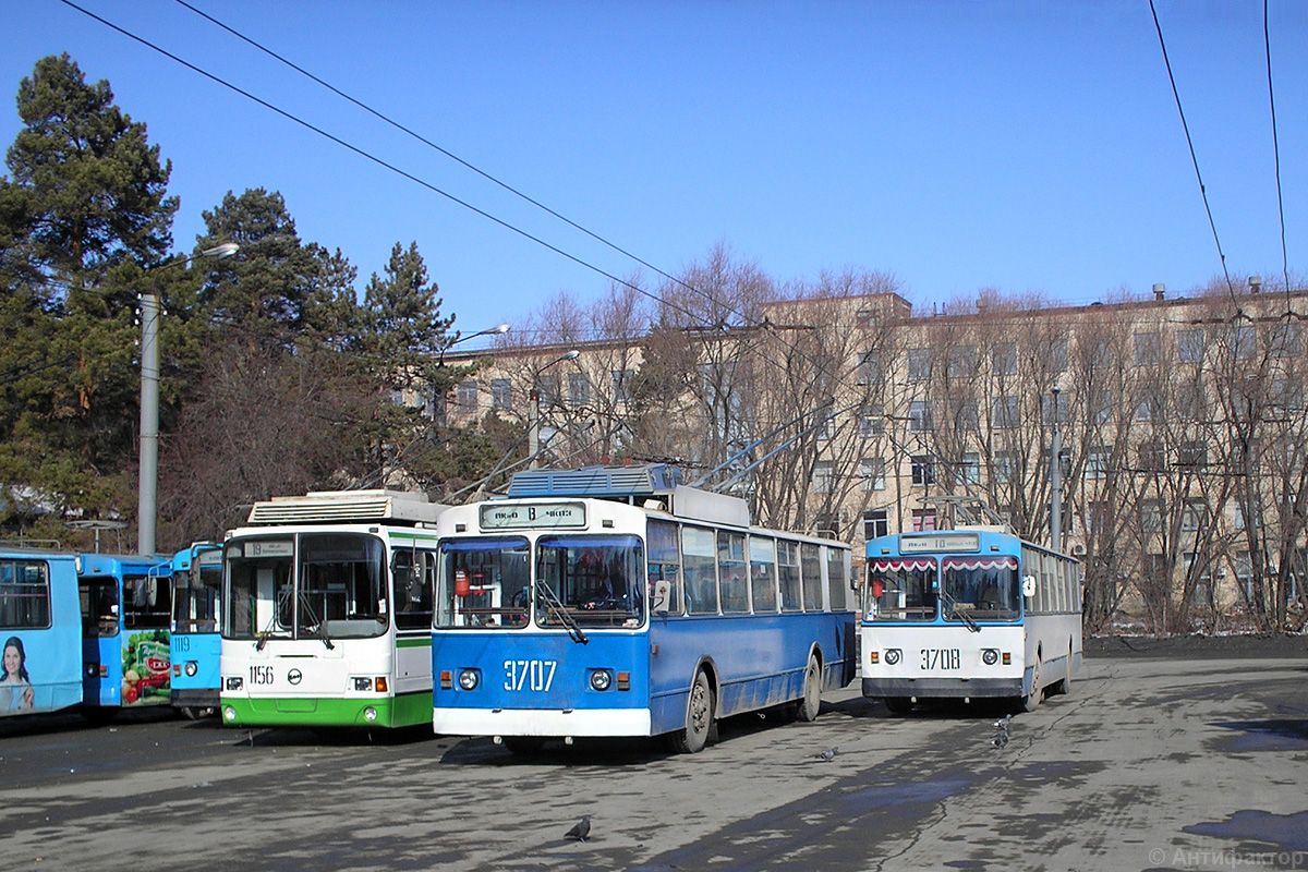 Chelyabinsk, ZiU-682G [G00] № 3707; Chelyabinsk, ZiU-682G [G00] № 3708; Chelyabinsk — End stations and rings