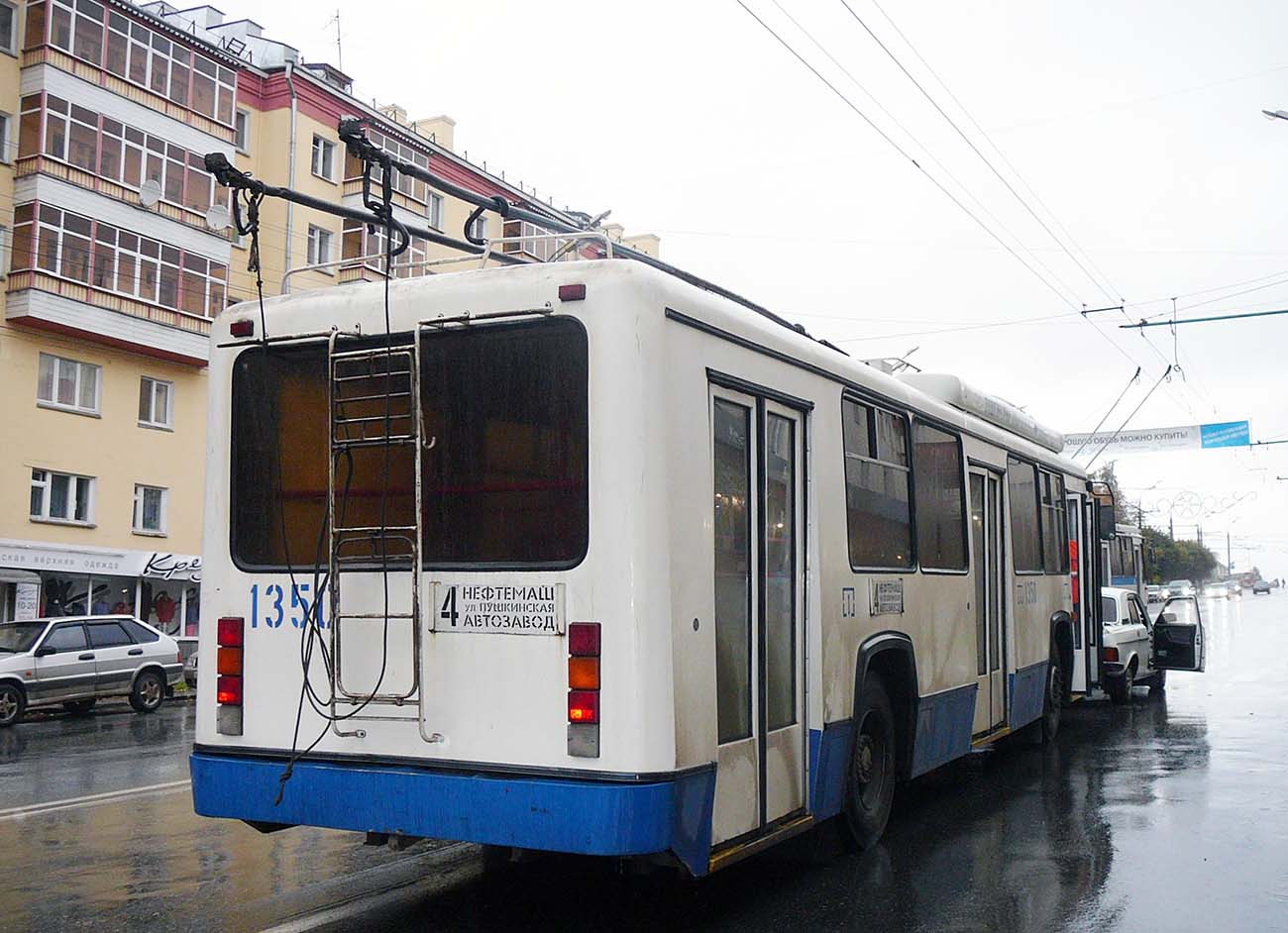 Ижевск, БТЗ-52761А № 1350