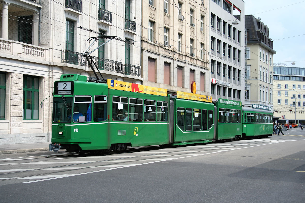 Базель, Schindler/Siemens Be 4/6 S № 679