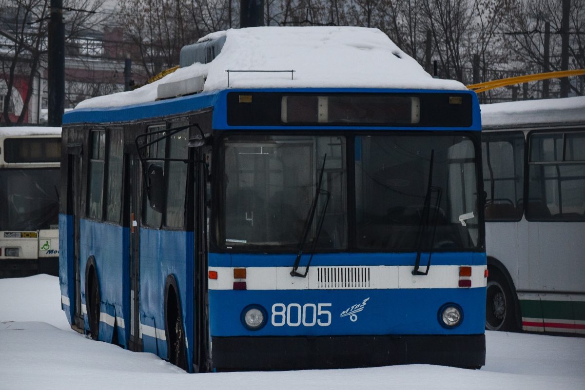 Москва, МТрЗ-6223-0000010 № 8005