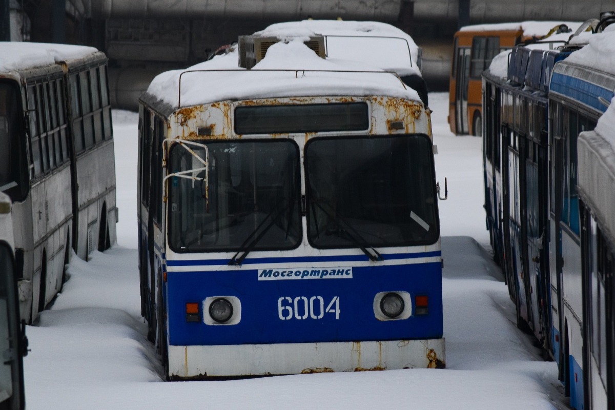 Moscou, Nizhtroll (ZiU-682G) N°. 6004