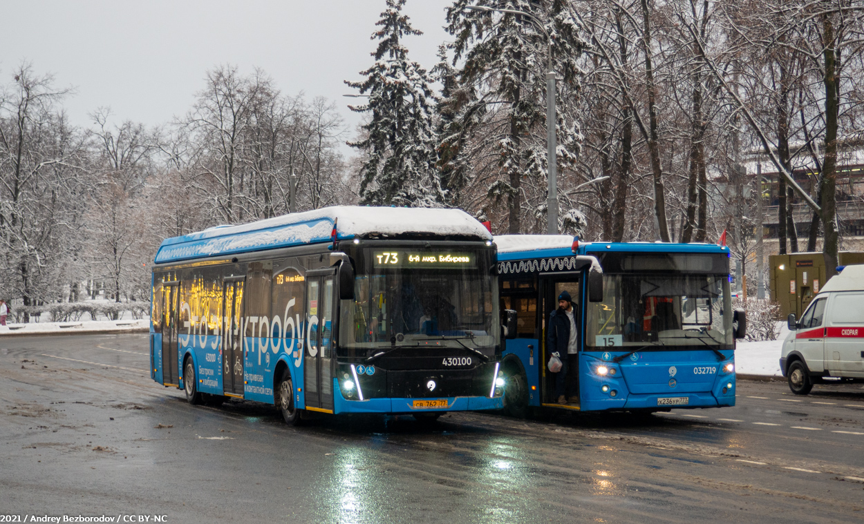 Moskwa, LiAZ-6274 Nr 430100