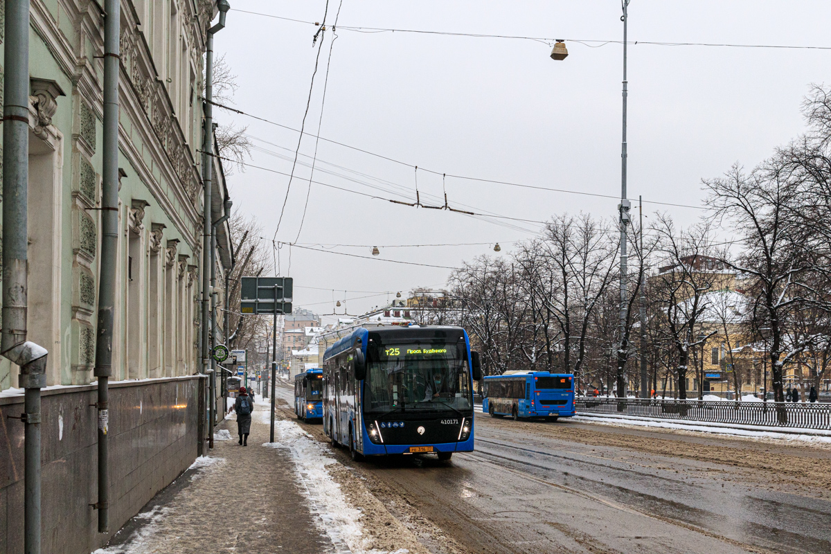 Москва, КАМАЗ-6282 № 410171